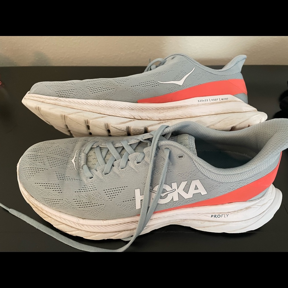 Hoka Mach 4 - womens